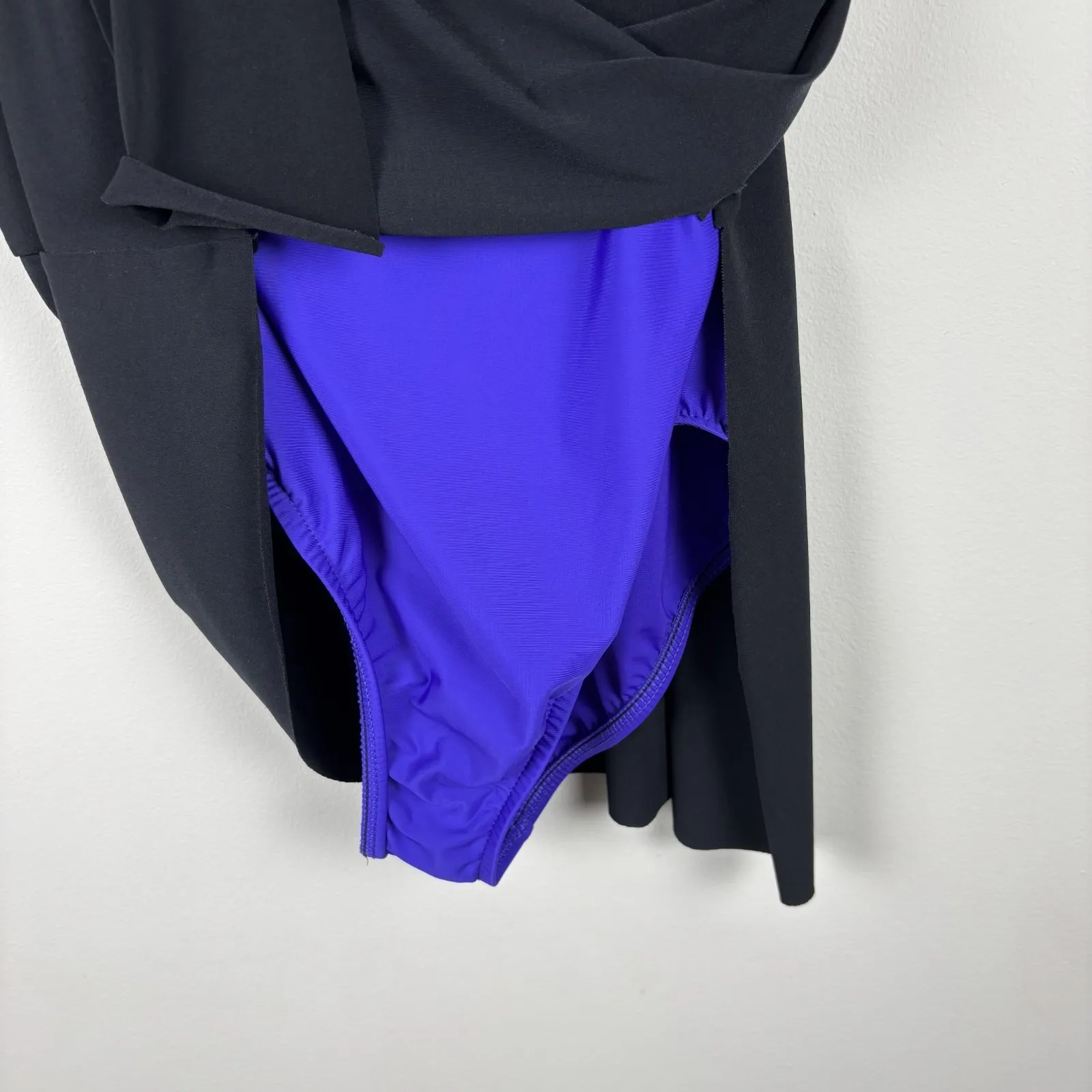 Magicsuit Swim Dress Swimsuit Womens‎ 10 Brianna Convertible One Piece Modest Black - Image 3