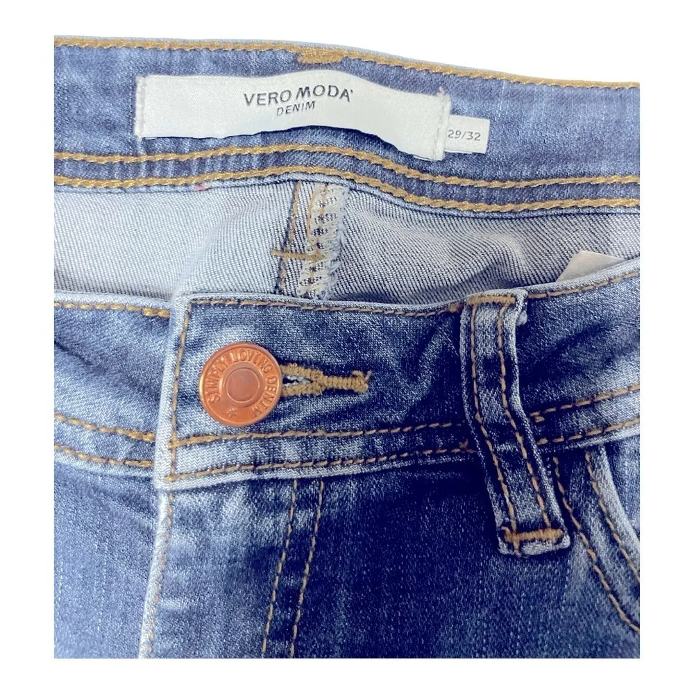 VERO MODA Skinny Tanya Jeans Blue
W29 L32 Model One Slim Fit - Image 7