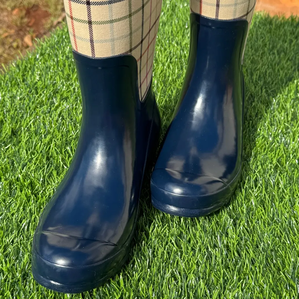 Coach Perl Navy Plaid Pattern Rain Boots for Women Size 8B - Image 3