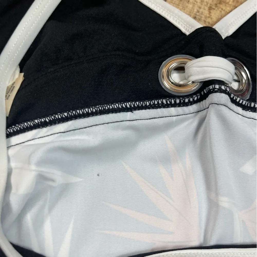 Sea Angel Medium Retro Floral Tropical Pastel V Neck Swimsuit 50’s - Image 5