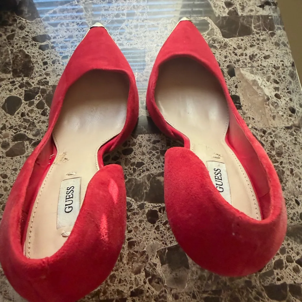 Guess Red Soft Heels with Gold Pointed Accents! - Image 4