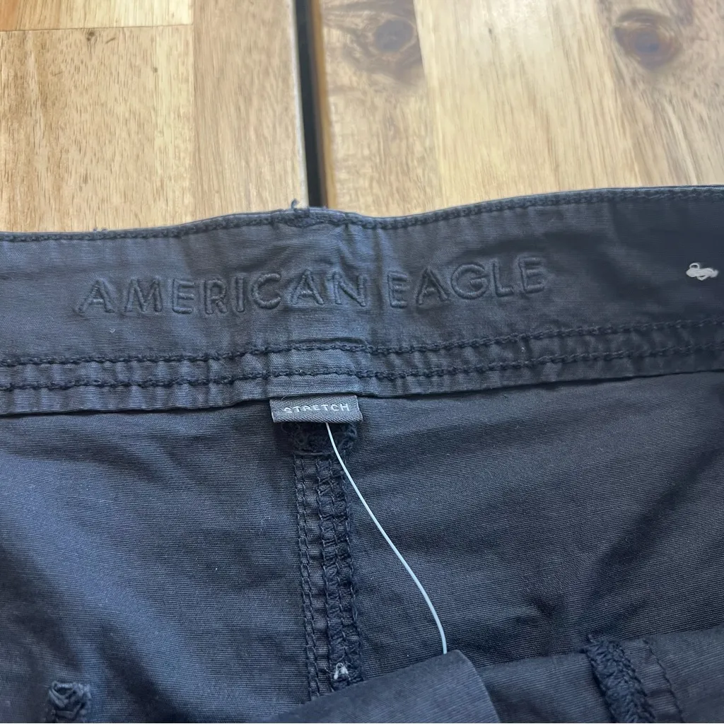 American Eagle Black Cargo Boyfriend Shorts Women’s Size 14 NWT - Image 2
