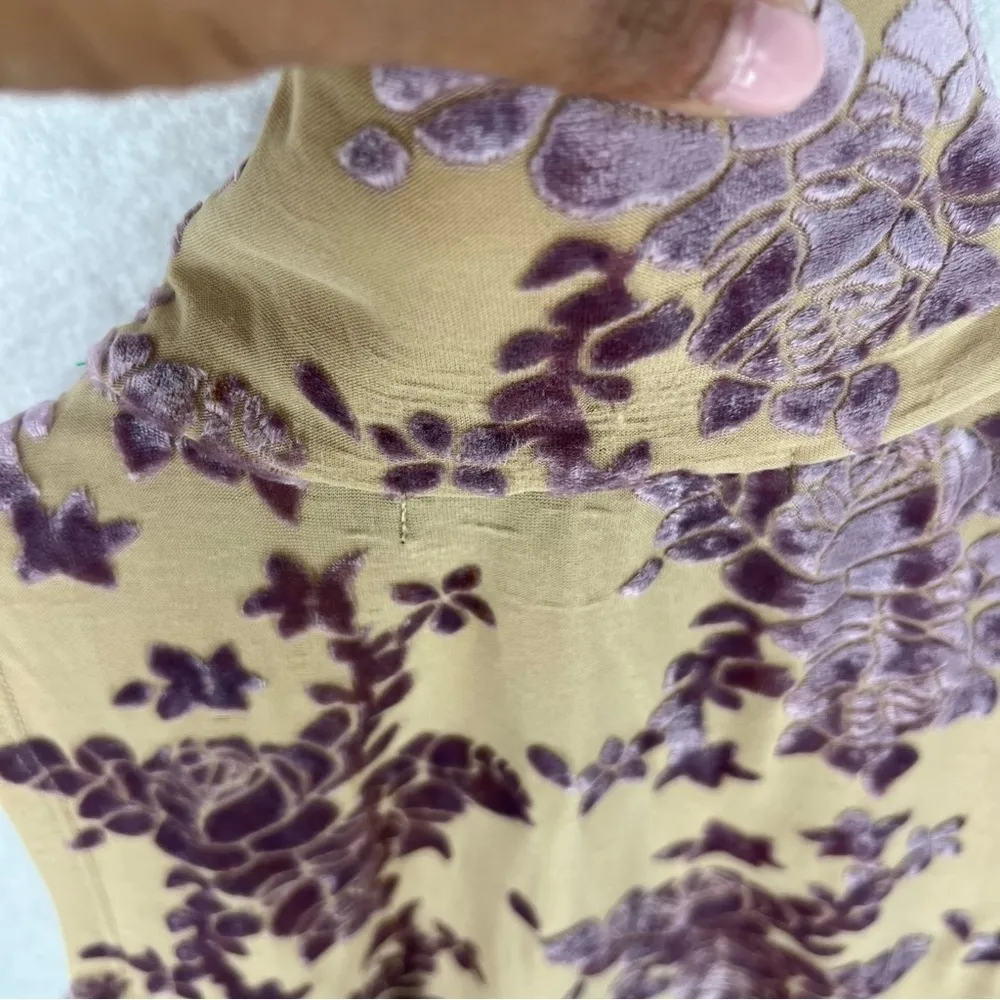 GUIHUA Floral Burnout Velvet‎ Half Zip Mock Neck Sleeveless Top Fairy Feminine Tan Size M - Image 11