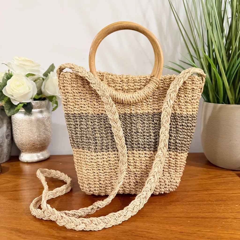 Vintage ESPRIT Woven Raffia Crossbody Bag Straw Basket Purse with Circle Handles Tan - Image 4