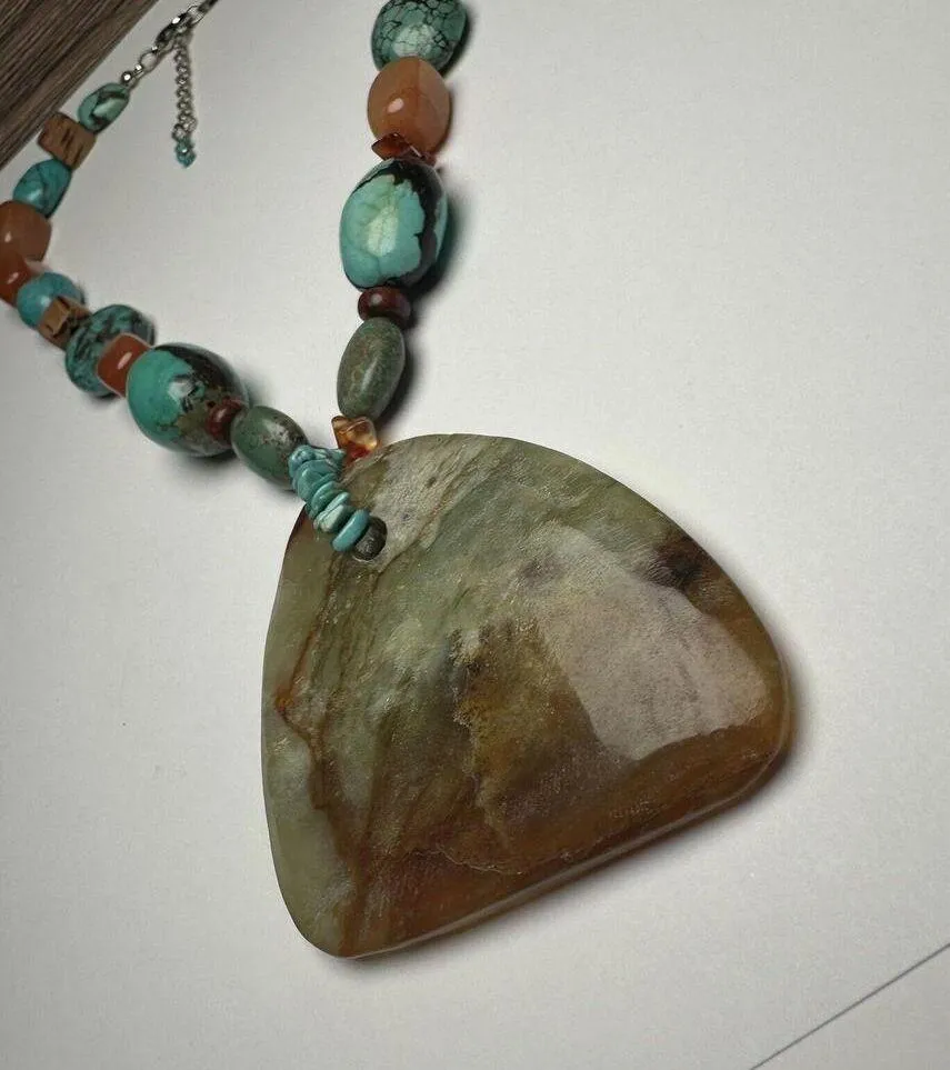 A. V. Max Stone Pendant Beaded Necklace Semi Precious Stones / Turquoise Etc - Image 5
