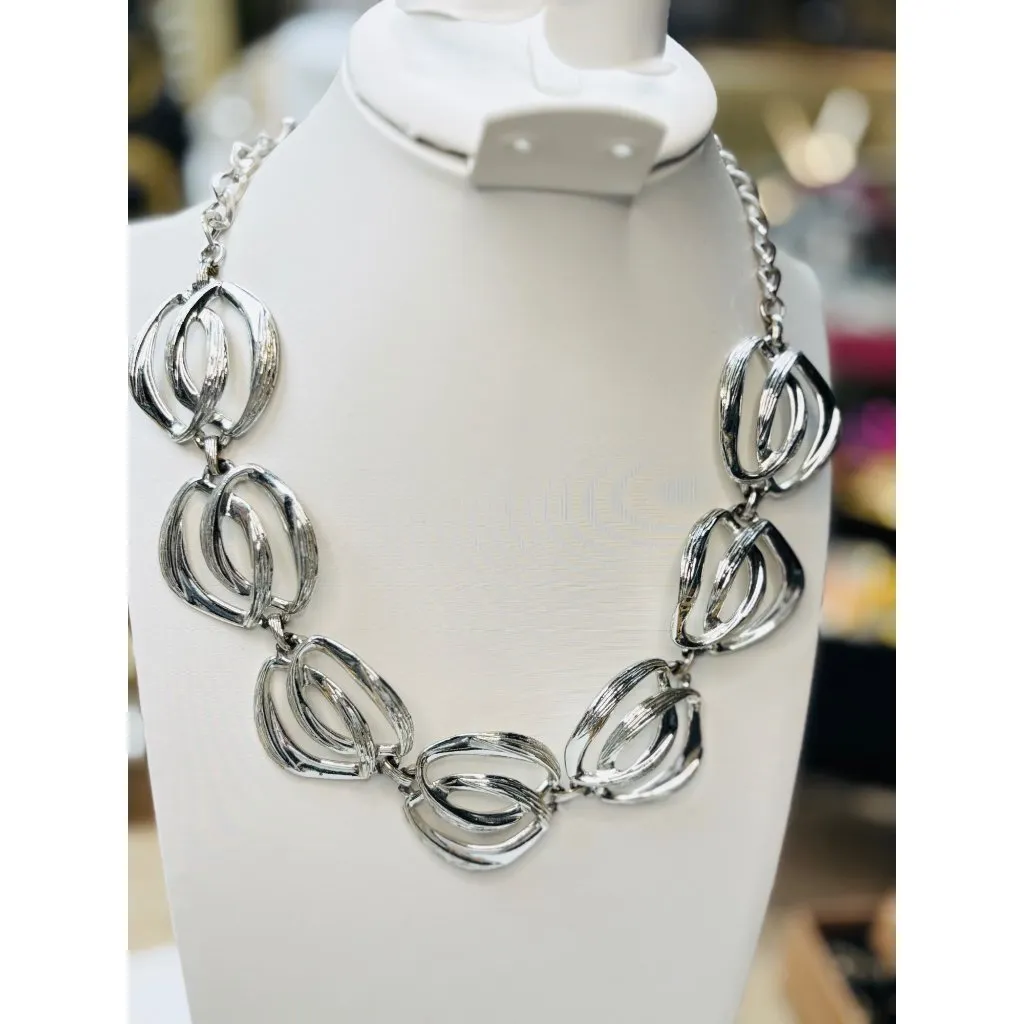 Vintage Silver - Image 2