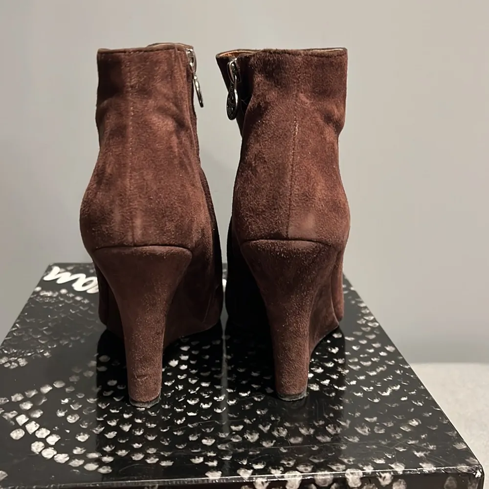 Sam Edelman Wilma Dark‎ Brown Suede Leather Wedge Bootie. Size 6.5 - Image 5