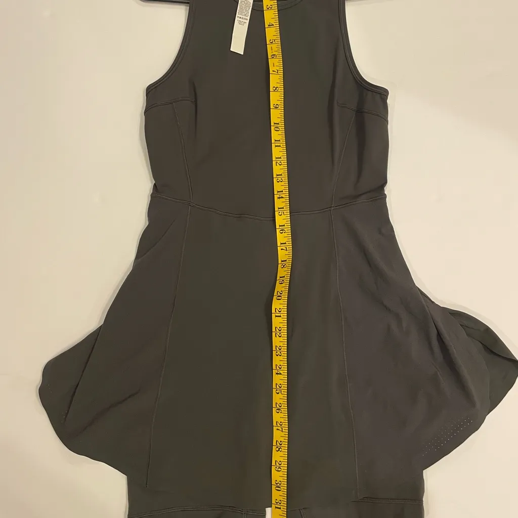 Lululemon Nulux Running Dress 8"  Graphite Grey. Size 6 - Image 8