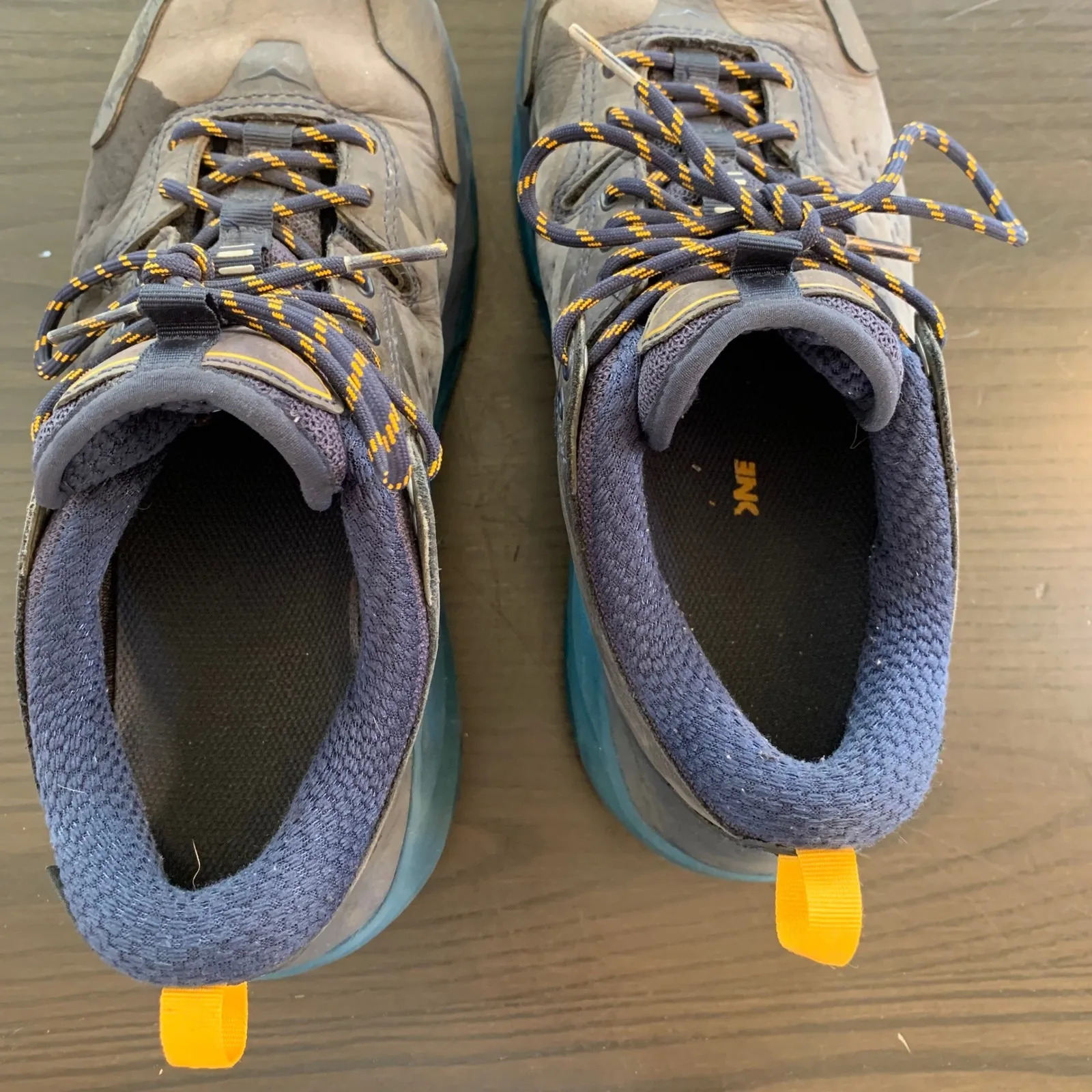 HOKA One One W Kaha Low GTX Hiking Shoes 7.5B Gore - Image 8