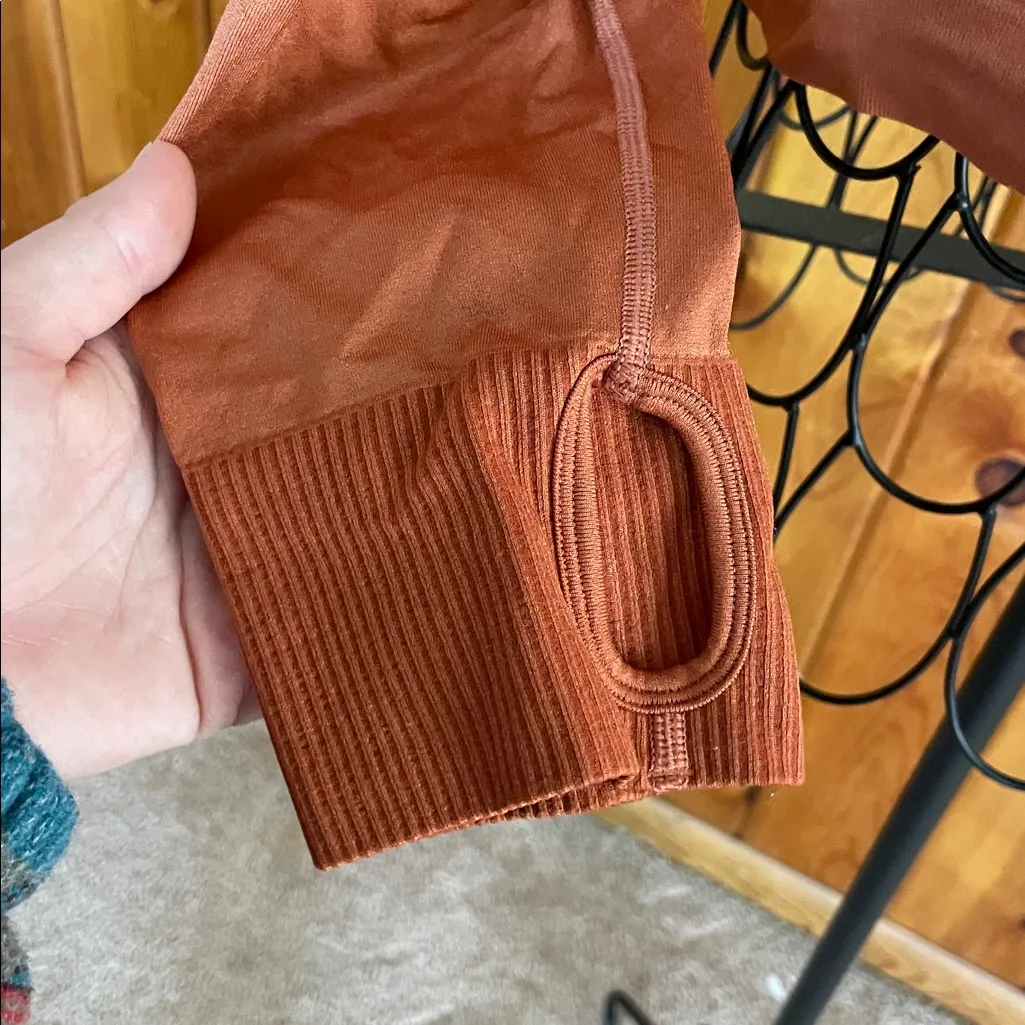 PINK Victoria's secret active wear size XL cropped quarter zip top burnt orange - Image 3