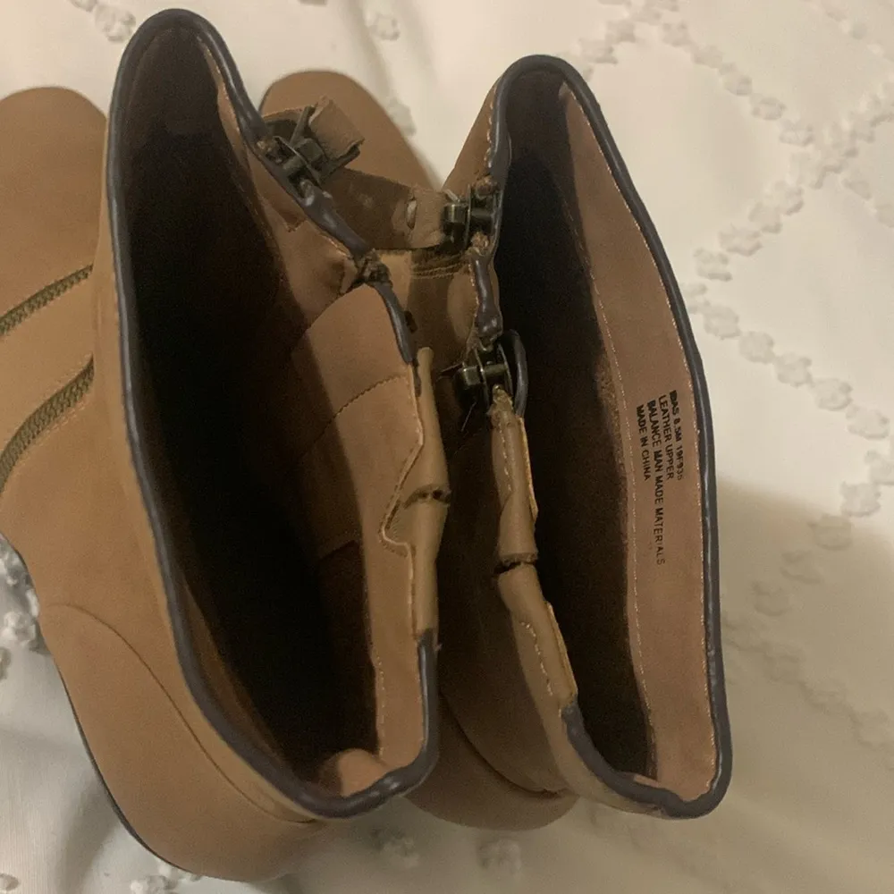 WOMEN'S NAKED FEET | IDAS MOTO INSPIRED BOOT | Light Brown Size 8.5 M Tan - Image 4