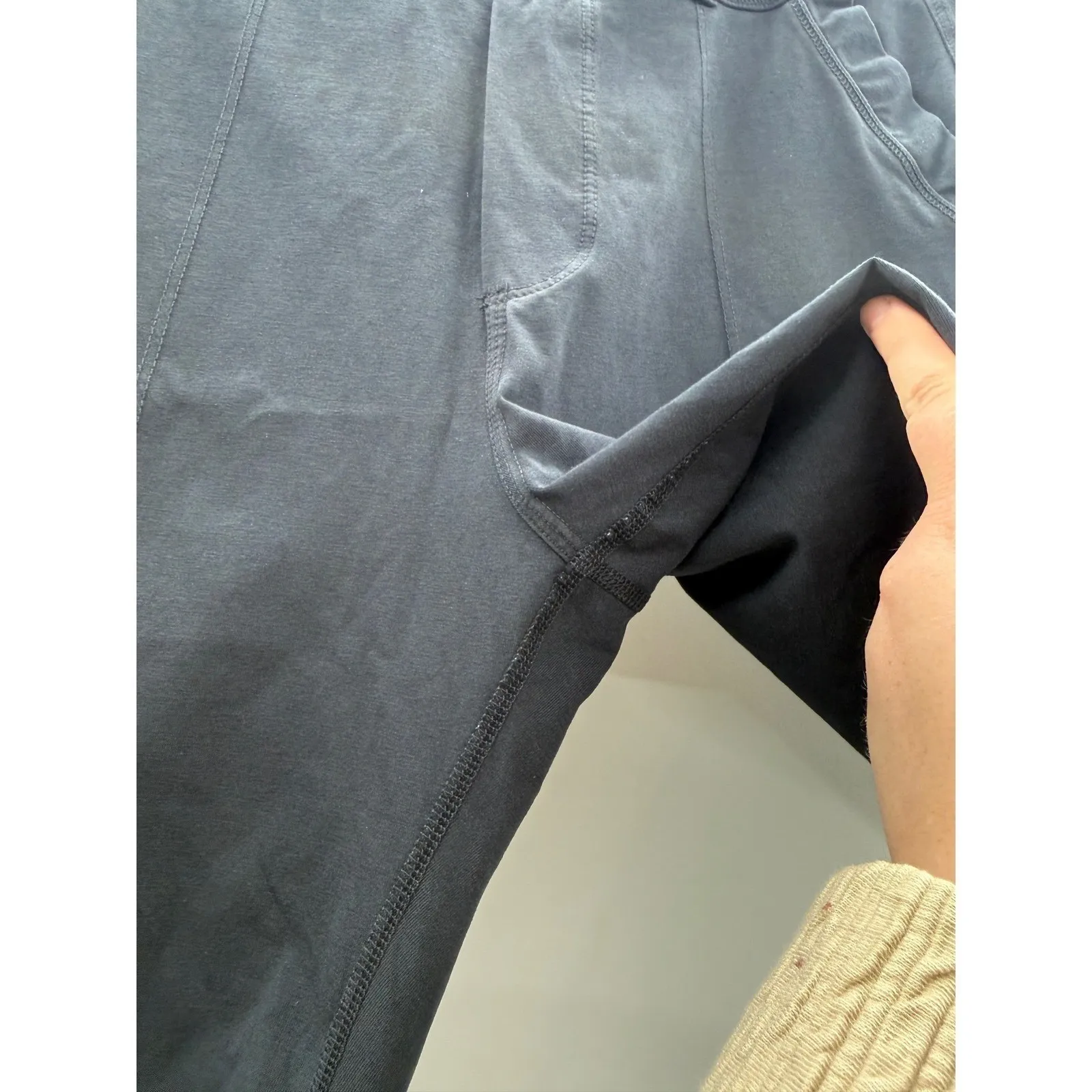 Frank & Eileen Murphy Cropped Trouser Pants Size Medium Black Stretch Slim Fit - Image 4