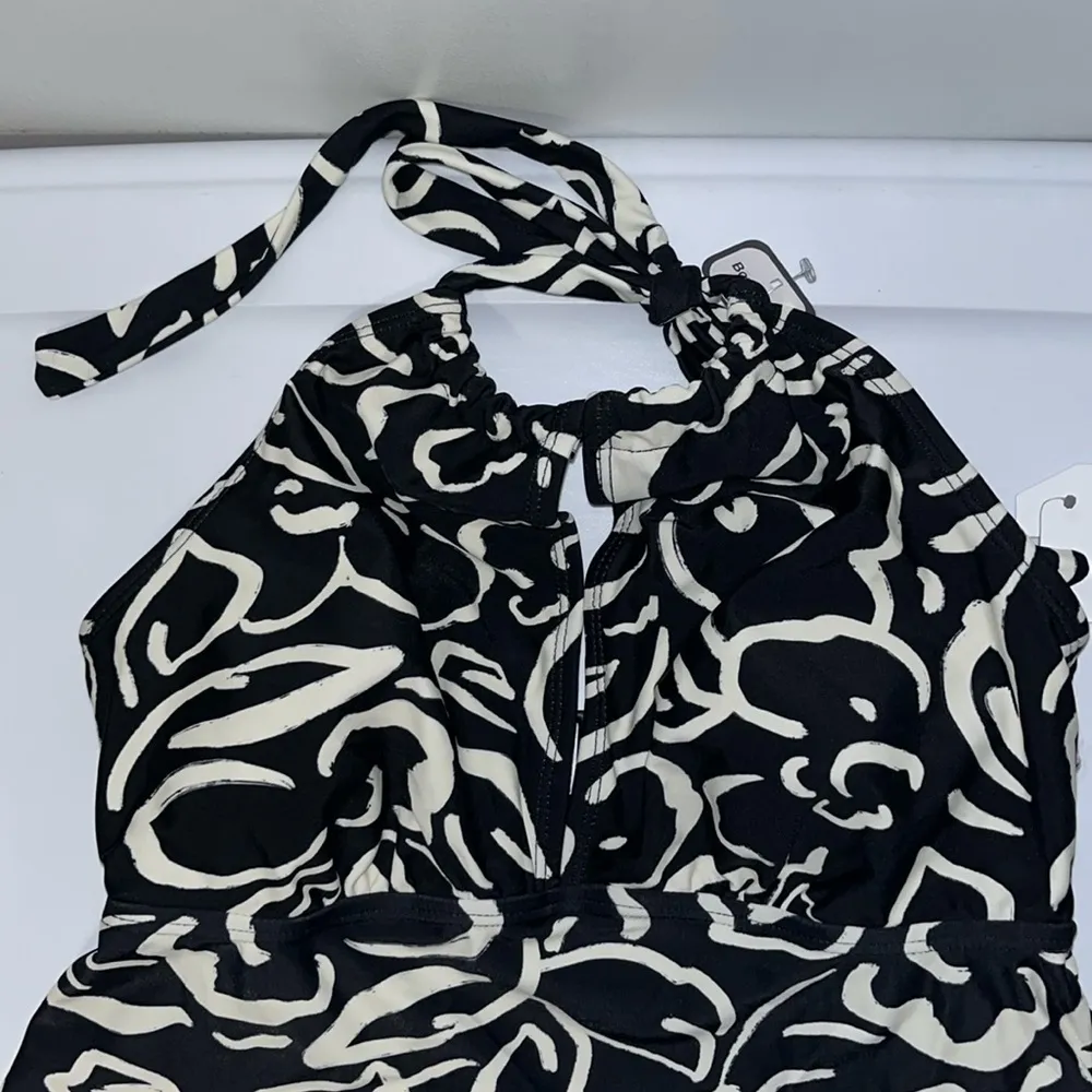 Time and Tru Keyhole Halter Swim Tankini Top Women’s S 4-6 NWT Black White - Image 4