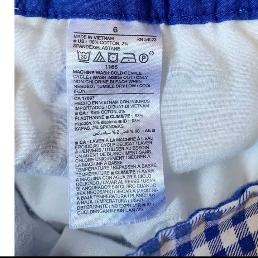 Old Navy Blue & White Patriotic Everyday Gingham Shorts - 6 EUC‎ - Image 6