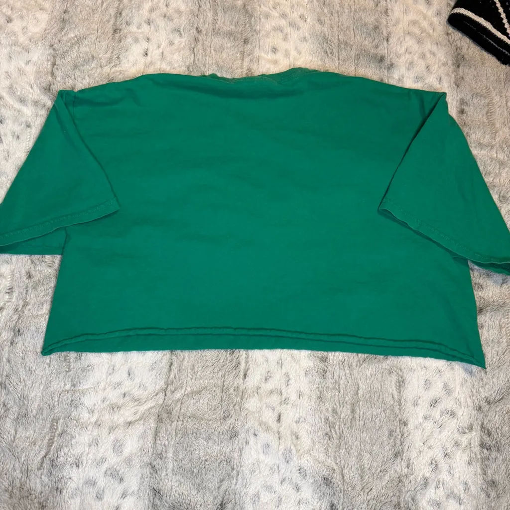 Green Iowa Crop Top Size XL - Image 3
