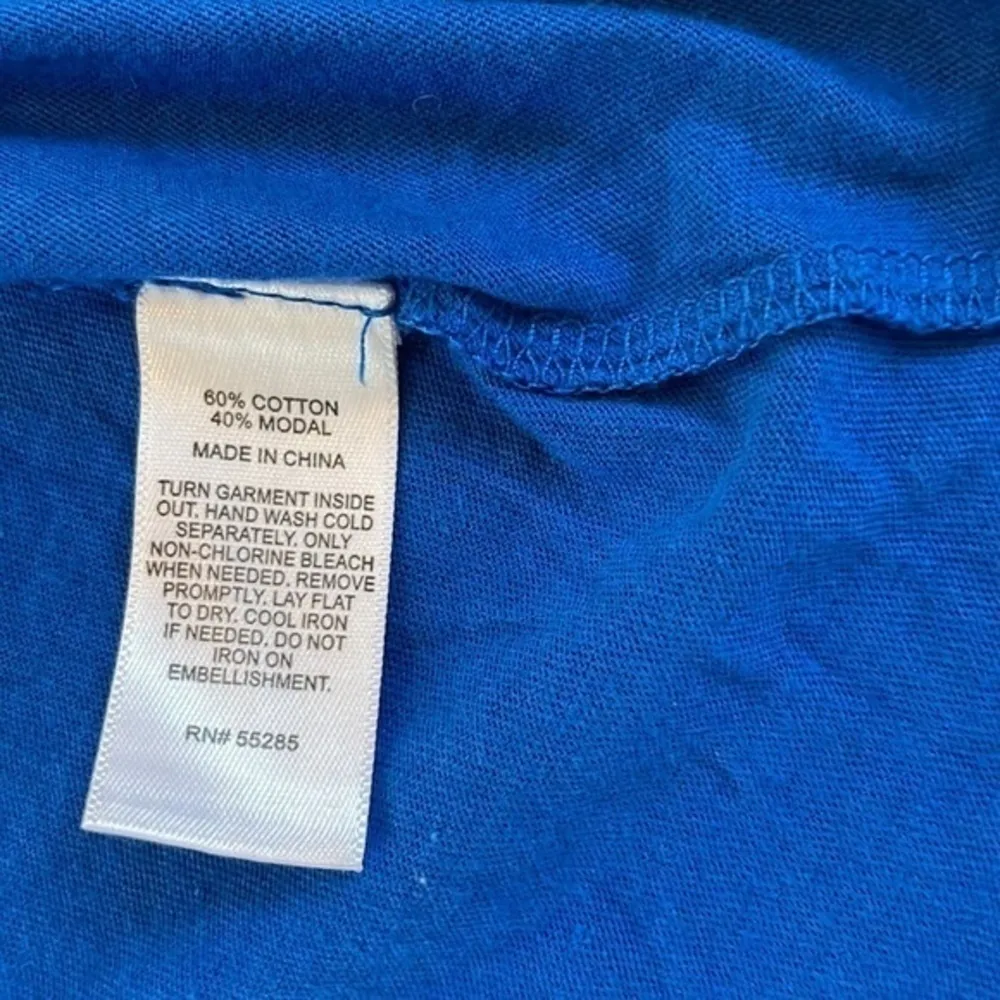 EXPRESS  Blue & Silver Shimmer Patriotic Tank Top - Image 6