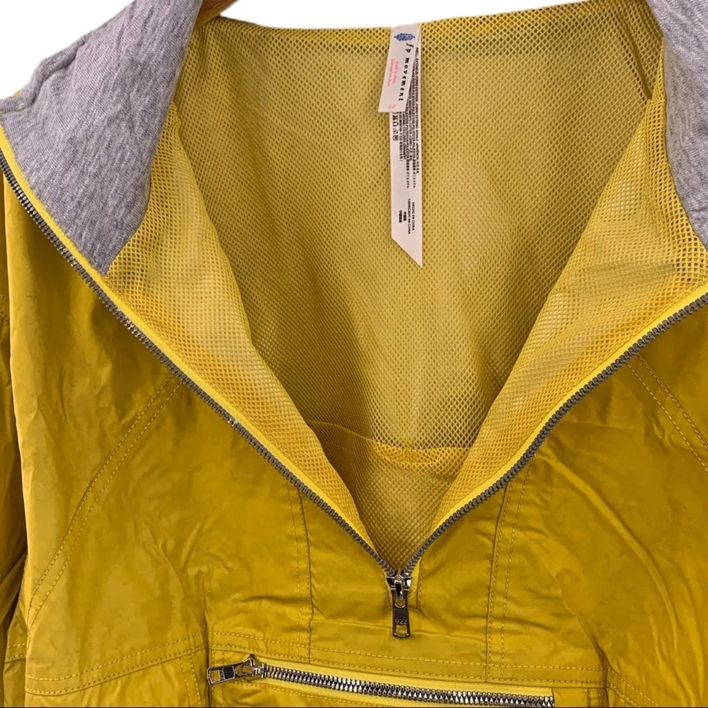 Free People movement yellow reflective jacket new - Image 5