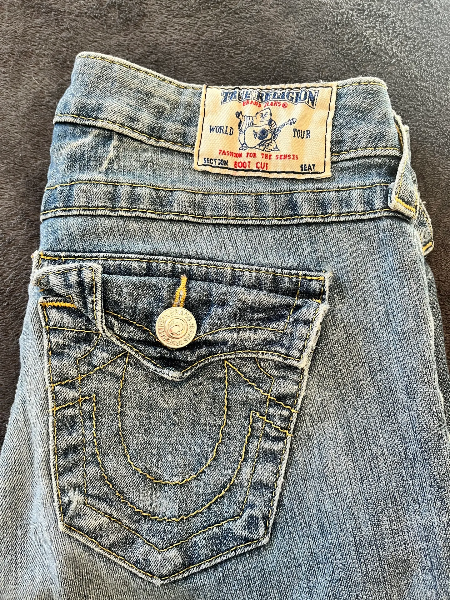 Low Waisted Jeans - Image 2