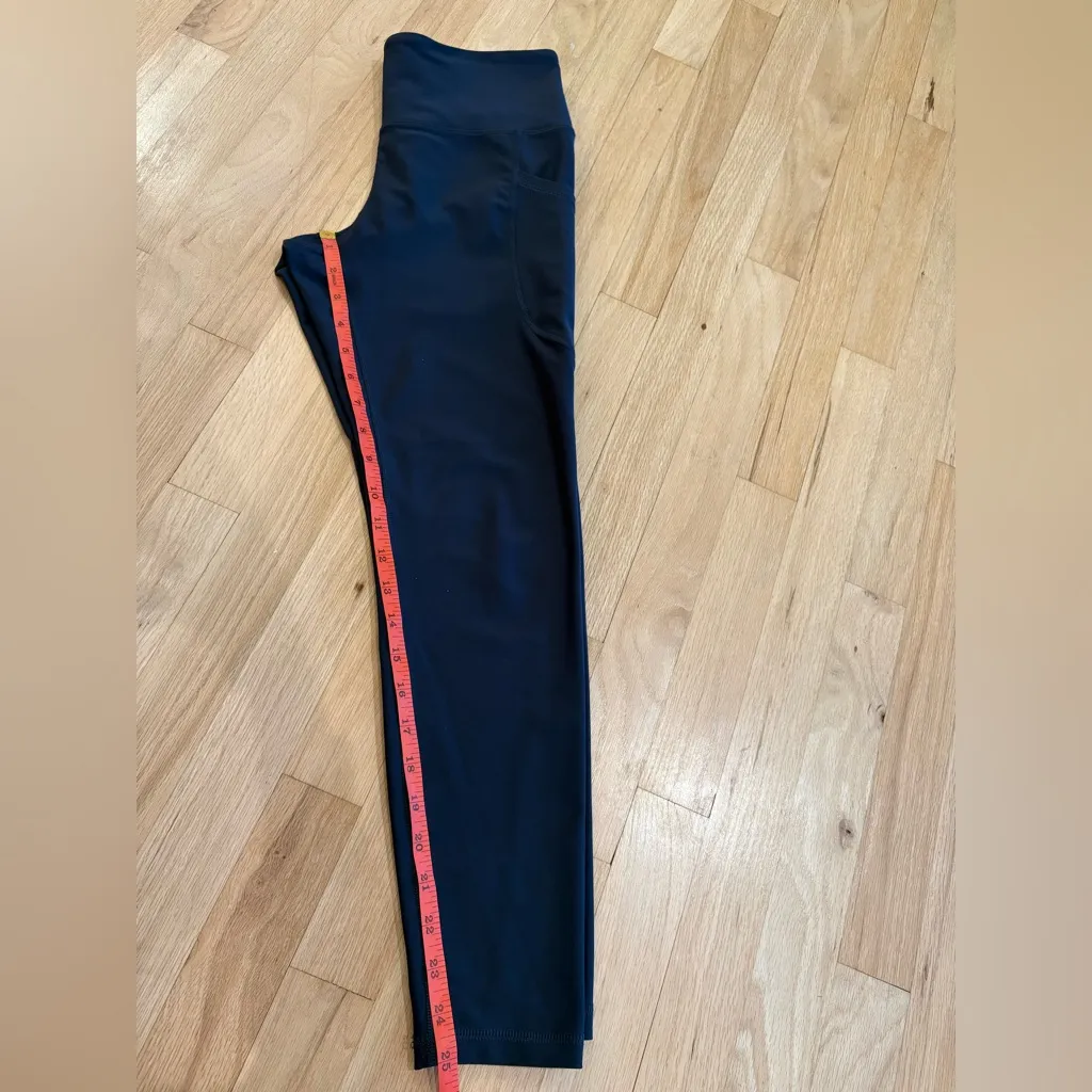 Old Navy  Activewear Set - Image 15