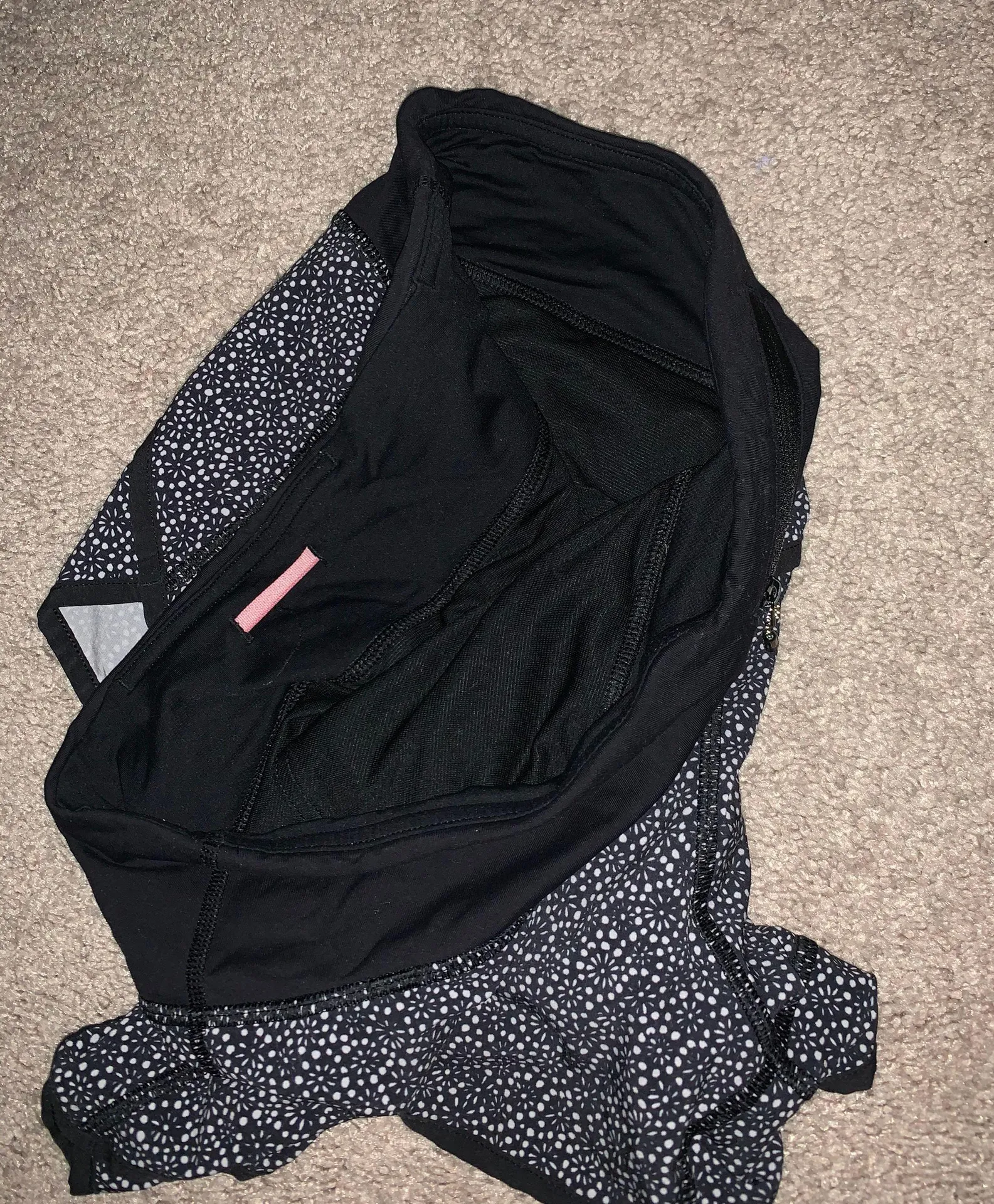 Lululemon Shorts 2.5” - Image 3