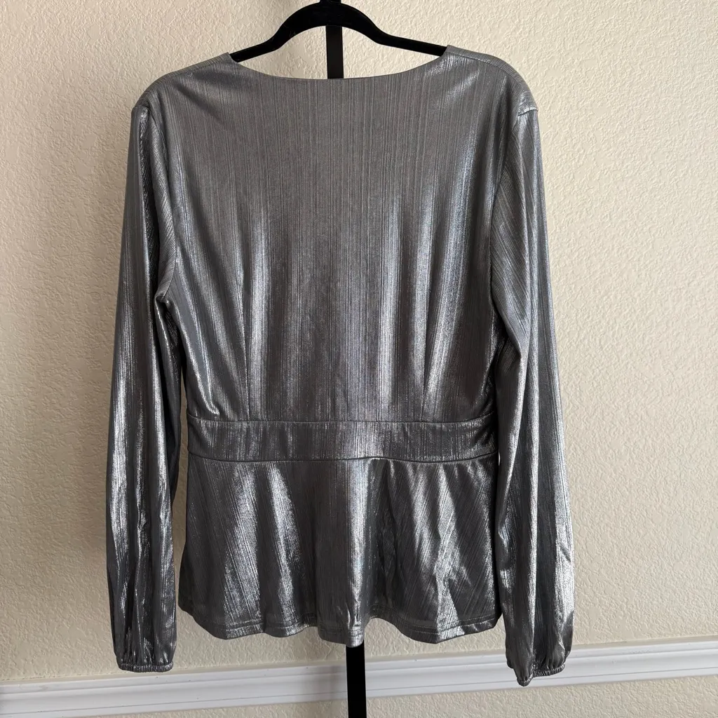 Glam Metallic Peplum Long Sleeve V Neck Silver Top Large Party Chic Party Flare - Image 5