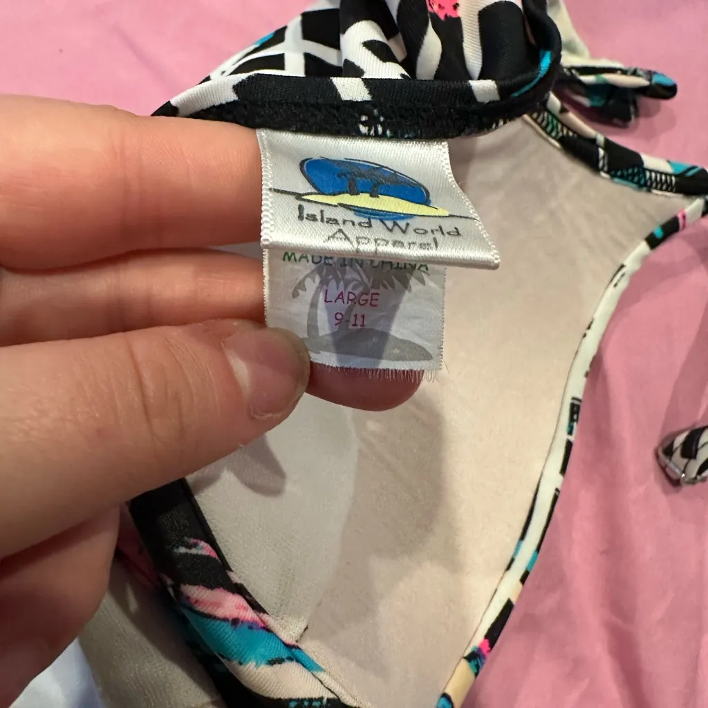 Vibrant Multicolor Women's Bikini Top Black Size L - Image 2