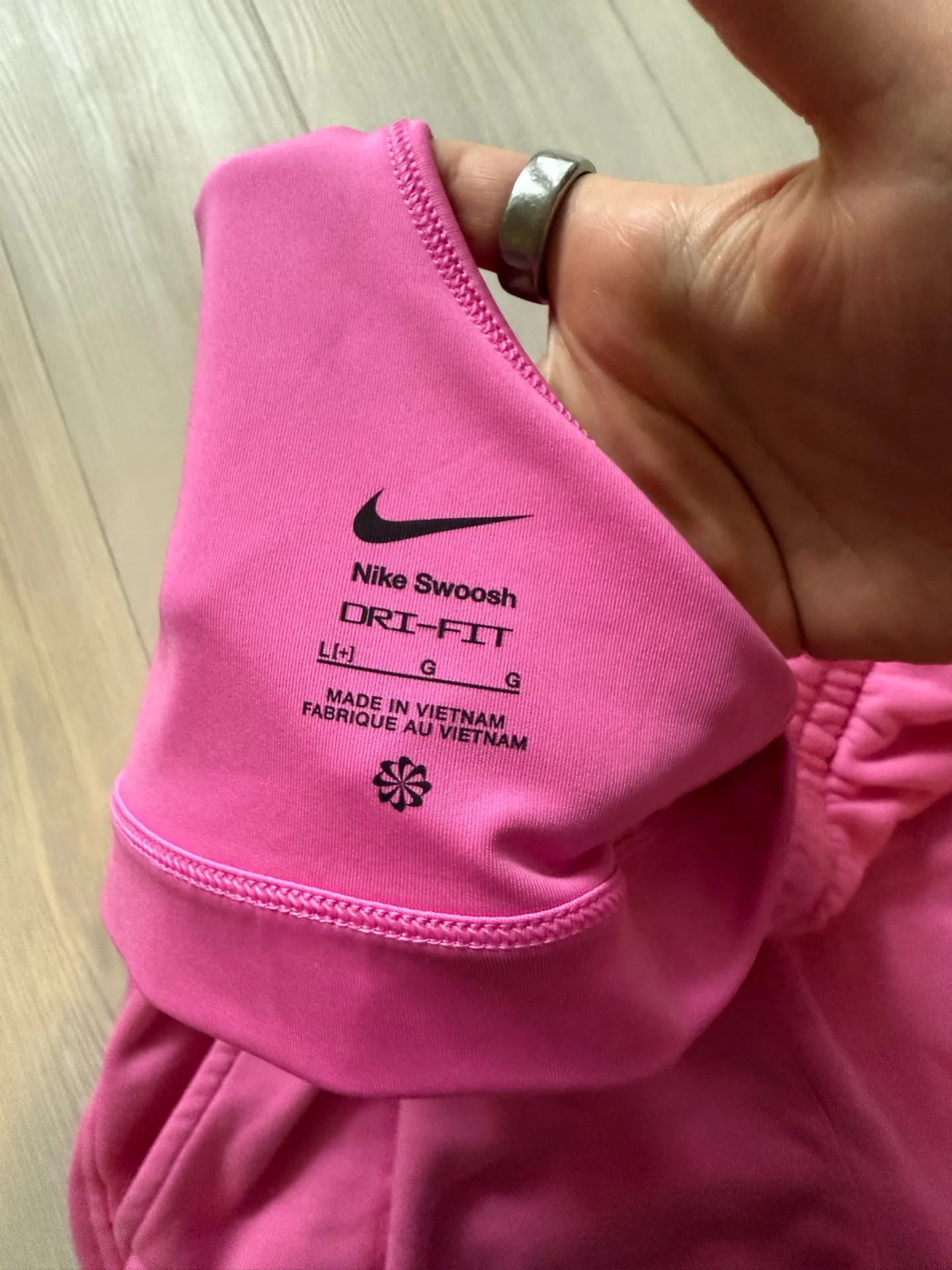 Nike  pink matching sweatpants and bra - Image 3