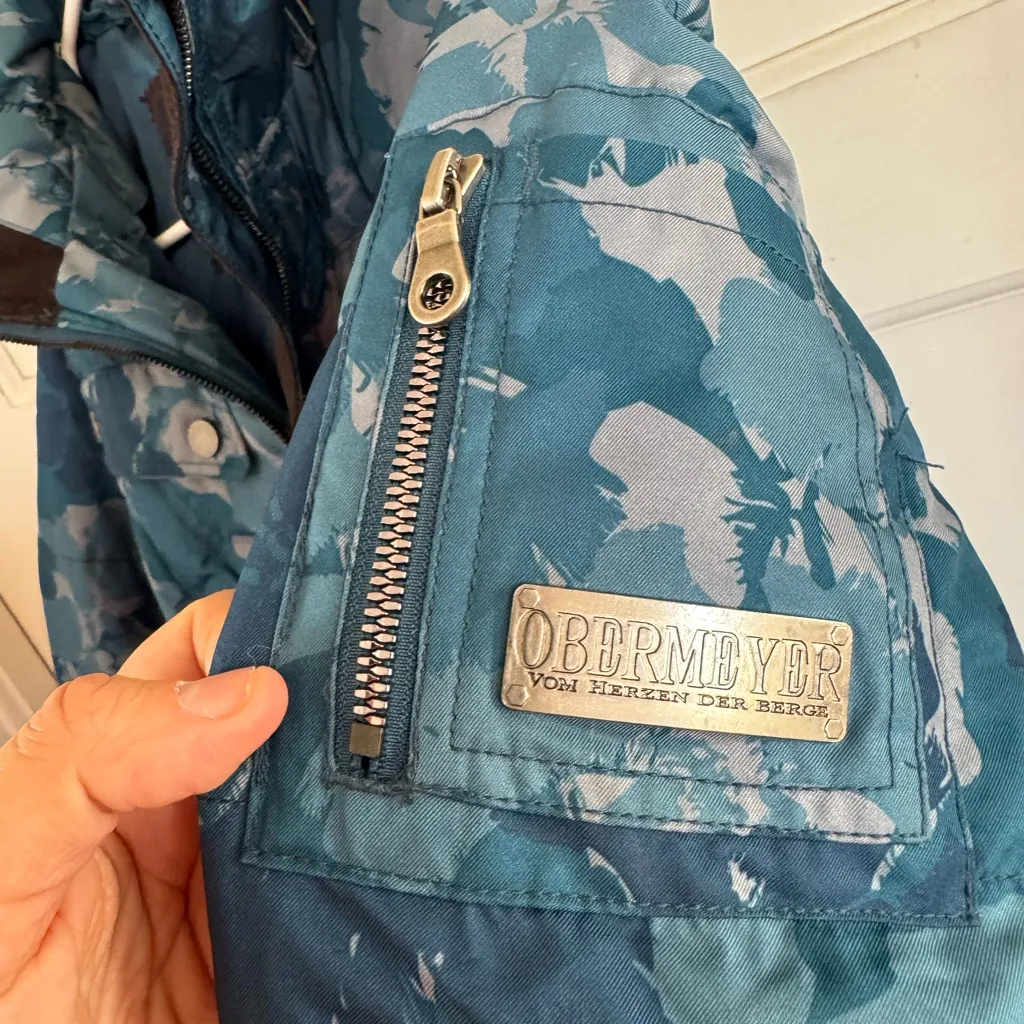 Obermeyer women’s Leighton blue abstract ski jacket size 8 - Image 6