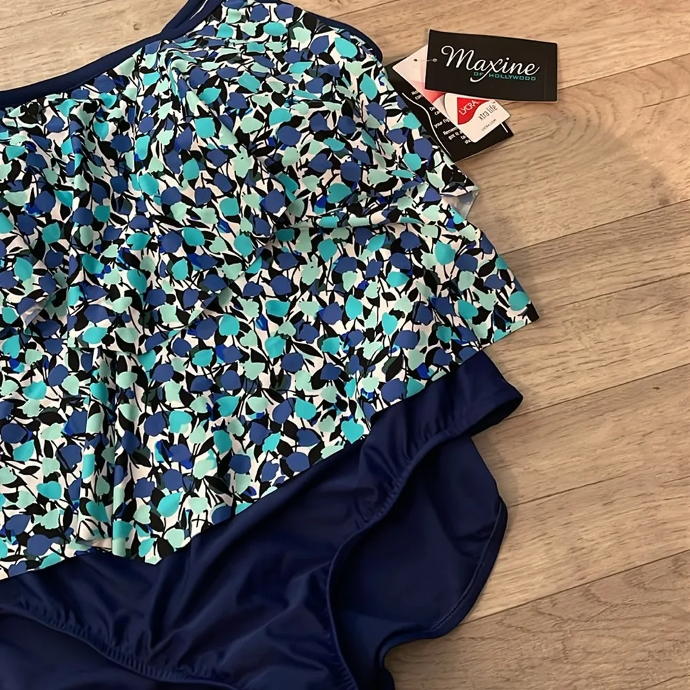 Maxine of Hollywood Tiered ruffle blue white one piece swim suit NWT 24W plus - Image 2