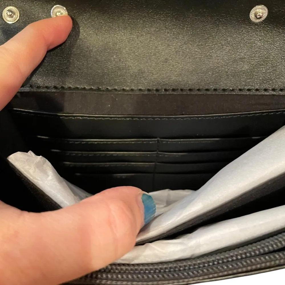 Nine West Jet Black Floral Crossbody Clutch Convertible Purse New - Image 6