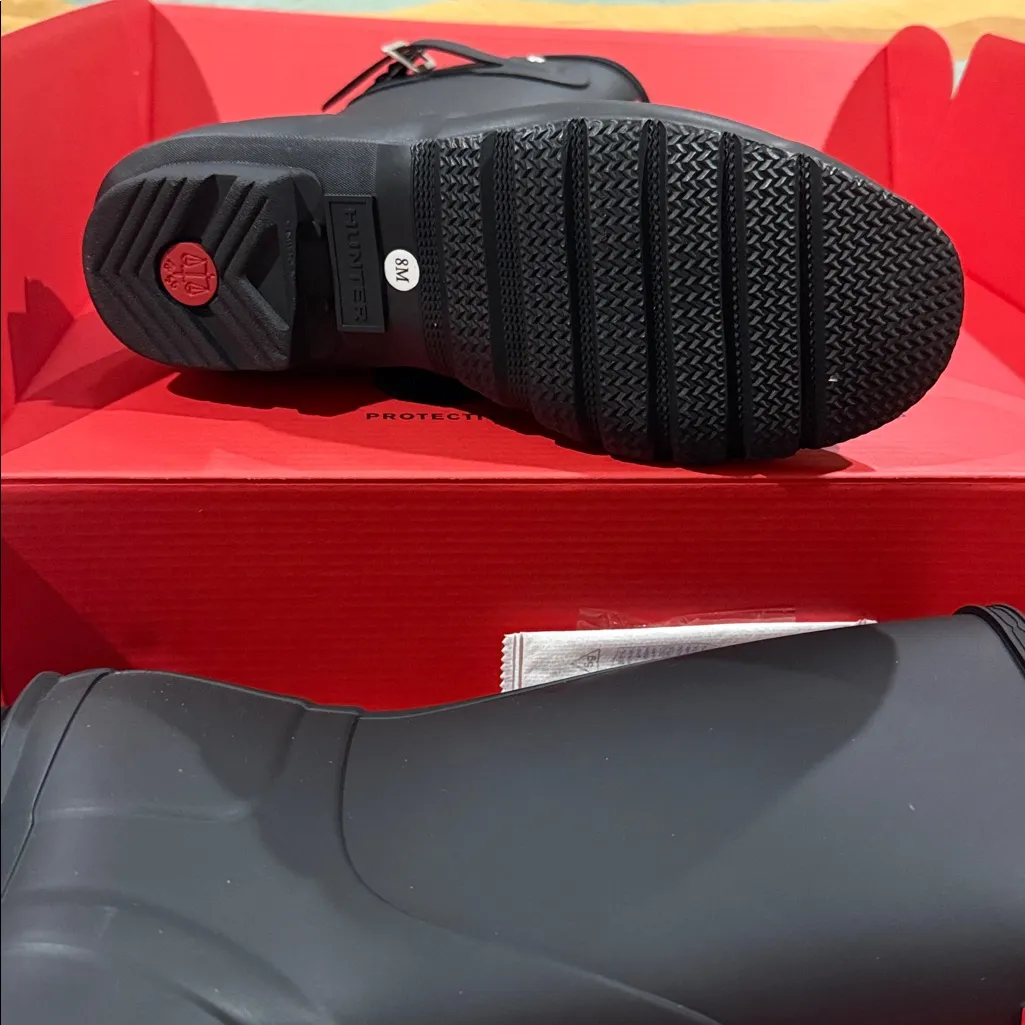 NEW NIB HUNTER Original Short Matte Rain Boot Black SZ-8 - Image 11