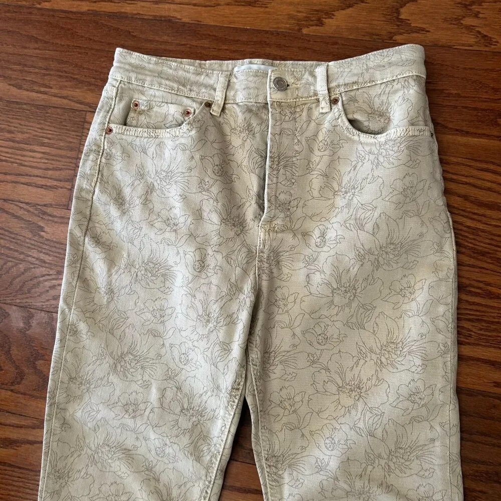 ZARA THE DREED FLARE JEANS High Waisted Flare Printed Floral Size 8 - Image 4