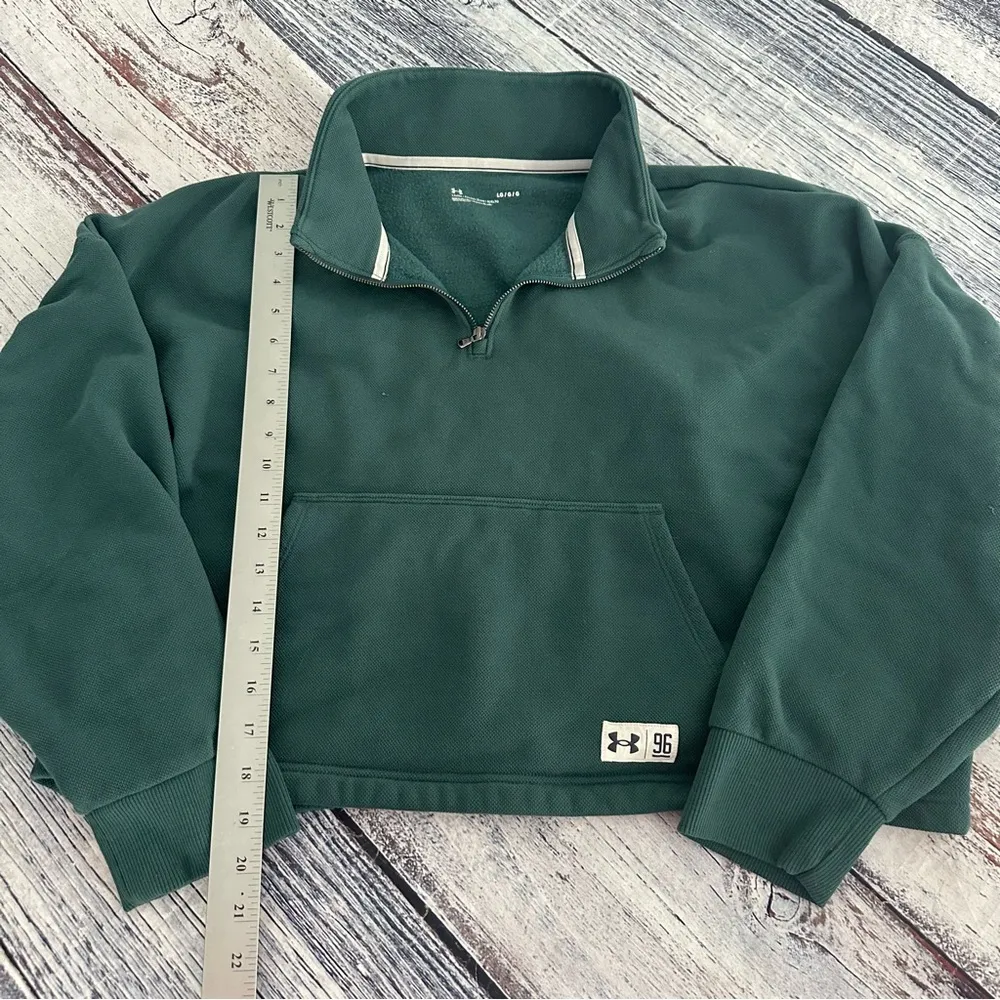 Under Armour Cropped Green Pullover 1/4 Zip Sweatshirt Pullover - Image 9