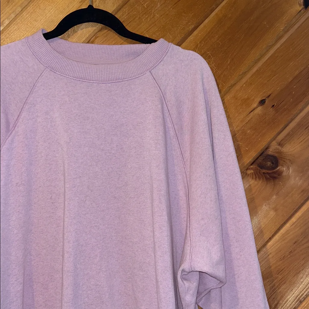 American Eagle ahh mazingly jegging fit soft lilac purple crewneck - Image 2