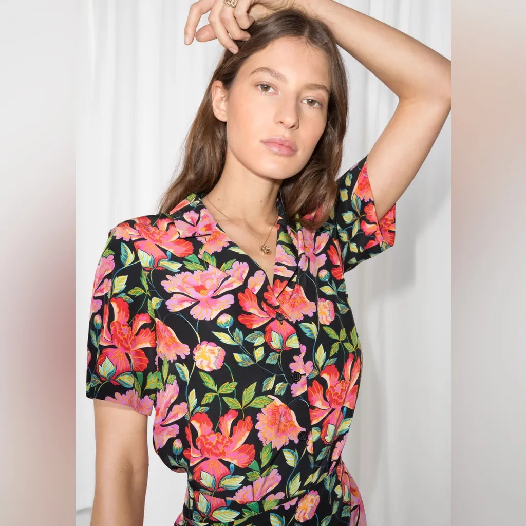 Paris Atelier & Other Stories Peony Button Up Shirt Short Sleeve Women’s Size 8‎ Pink - Image 2