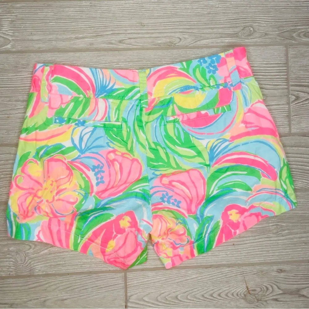 Lilly Pulitzer the Callahan shorts size 0 tropical beach floral summer pattern - Image 2