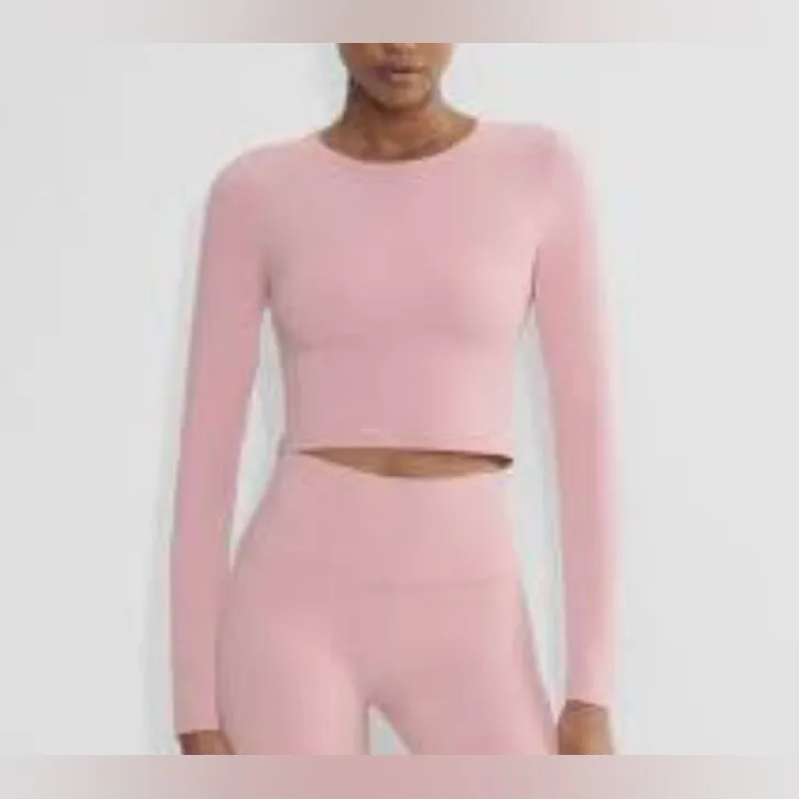 Aritzia Golden BUTTER Essential Waist Longsleeve Tart Pink - Image 2