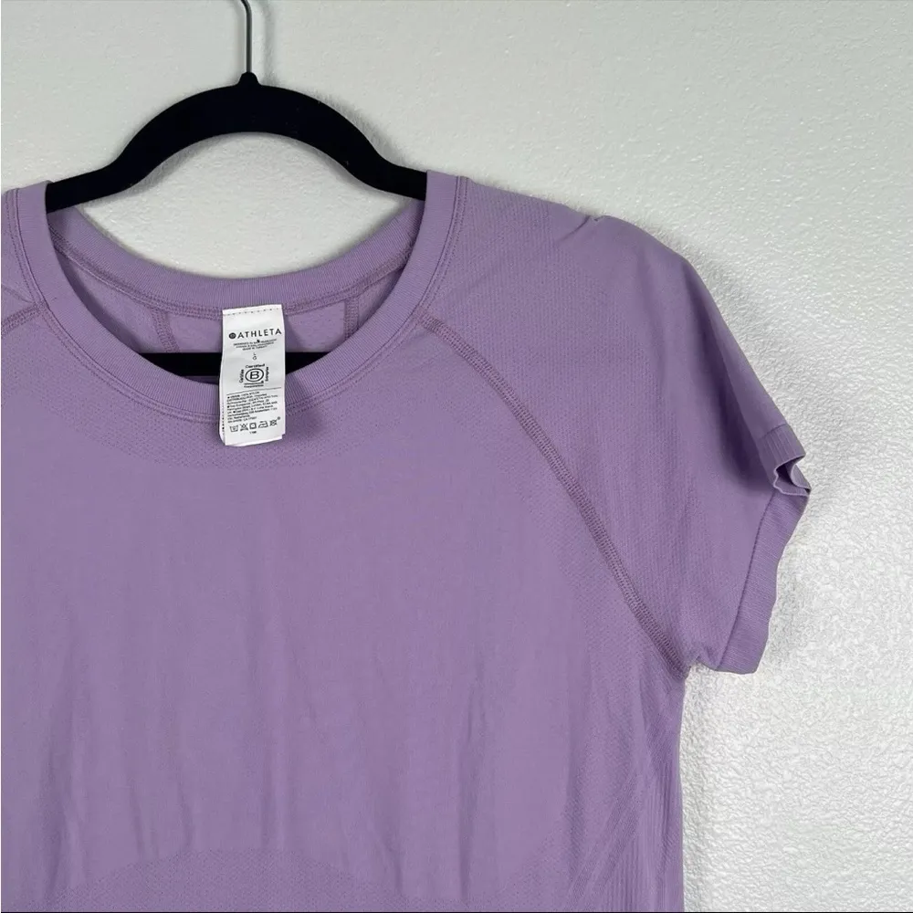 Athleta Womens Base Layer Tee Short Sleeve Purple Sz L - Image 3