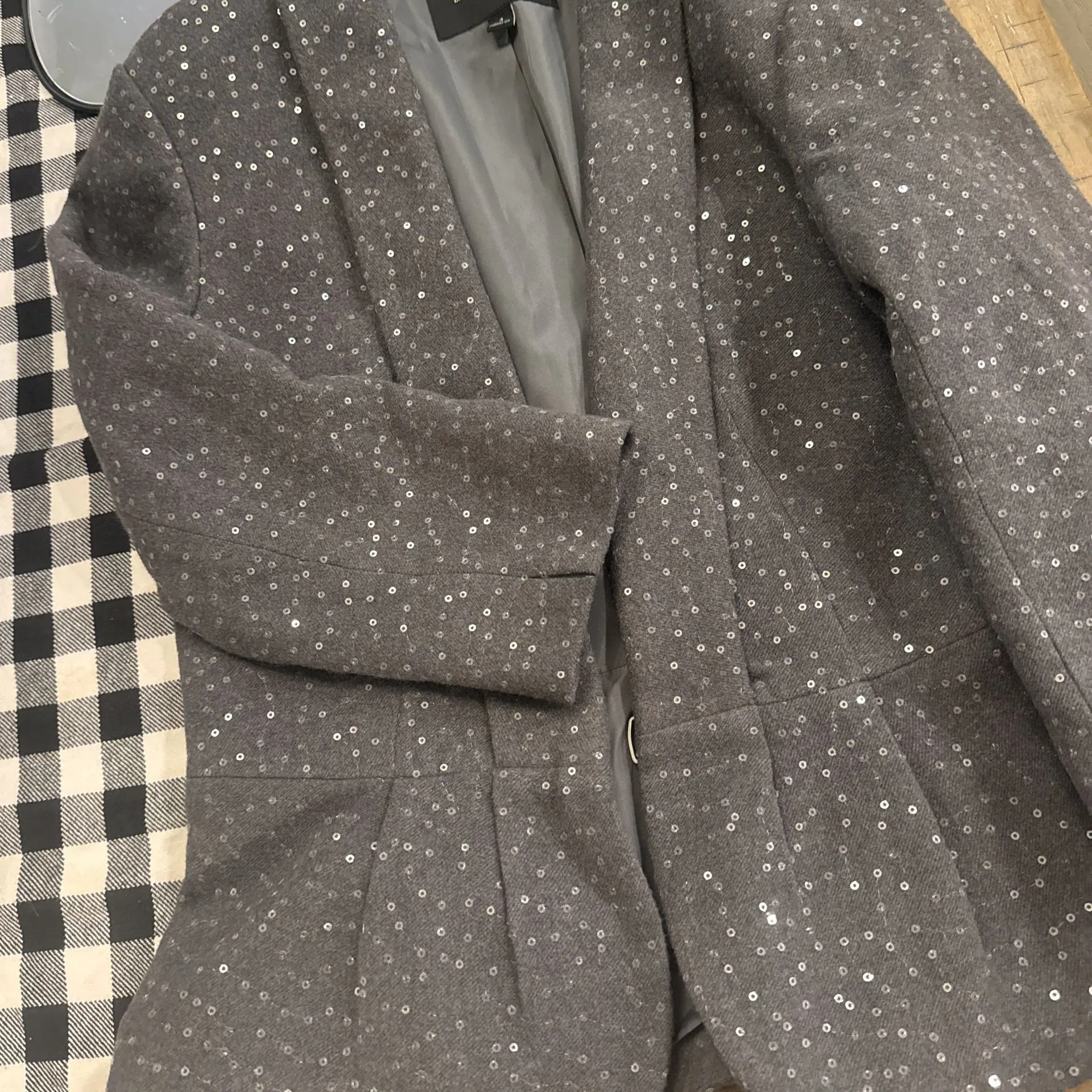 Banana Republic Grey Sequin Peplum Blazer - Image 4