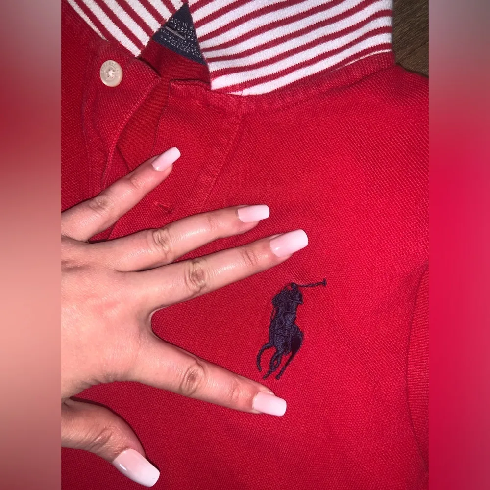 Ralph Lauren Y2K sleeveless polo red striped detail $98 summer preppy - Image 5