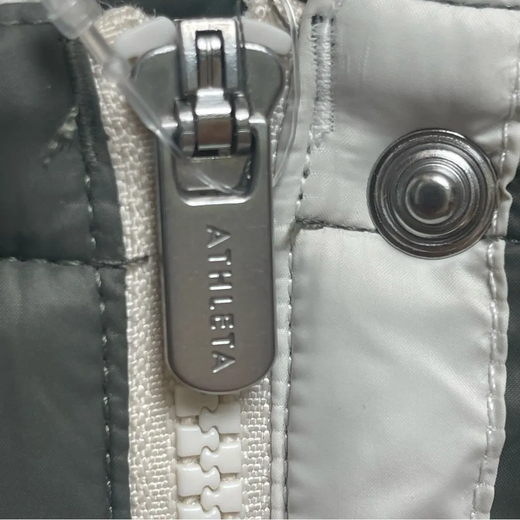 Athleta Hybrid Sherpa Fleece Quilted Lined Cropped Cargo Zip Jacket Womens Large - Image 7