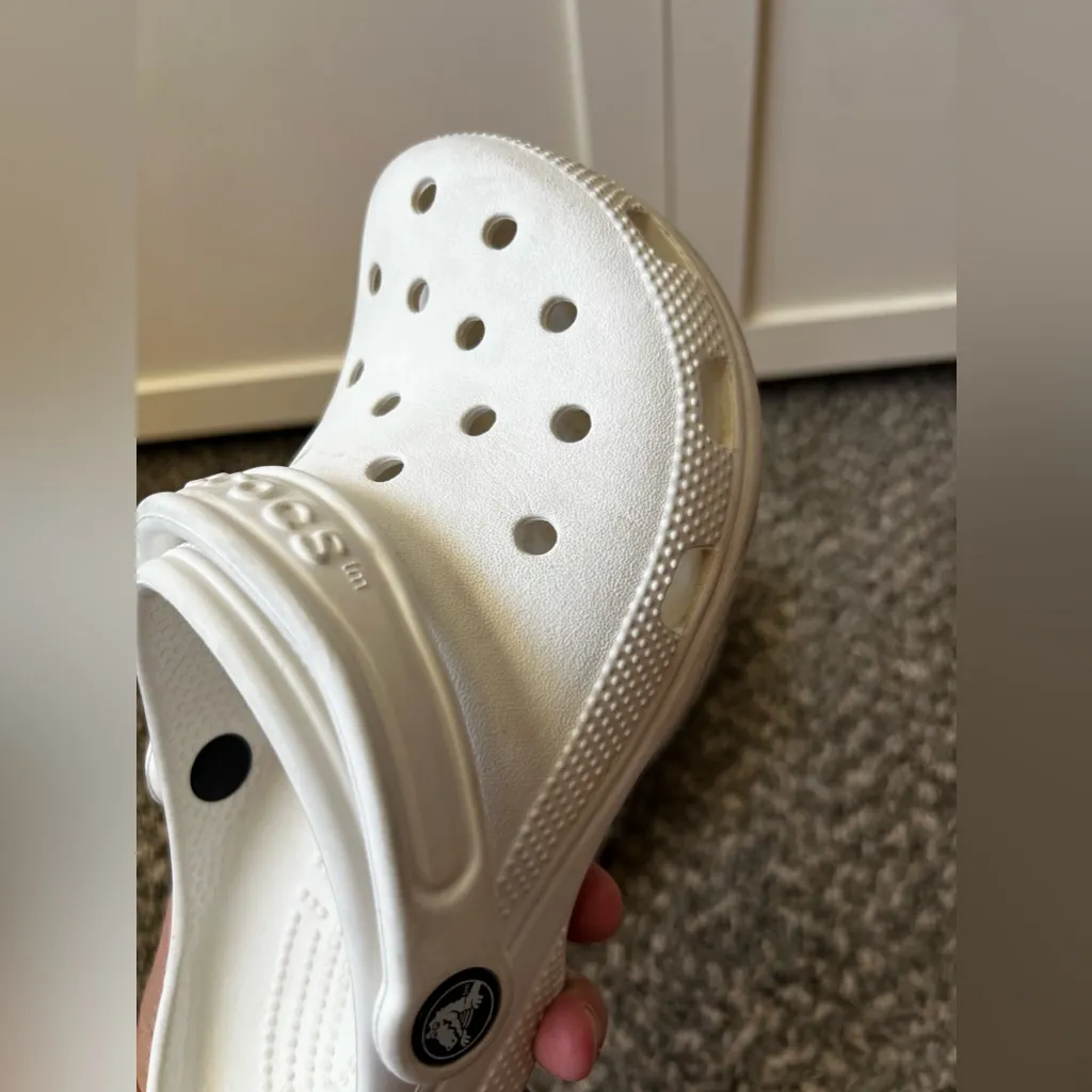 Crocs Shoes Women’s‎ White Clogs Size 6 - Image 12