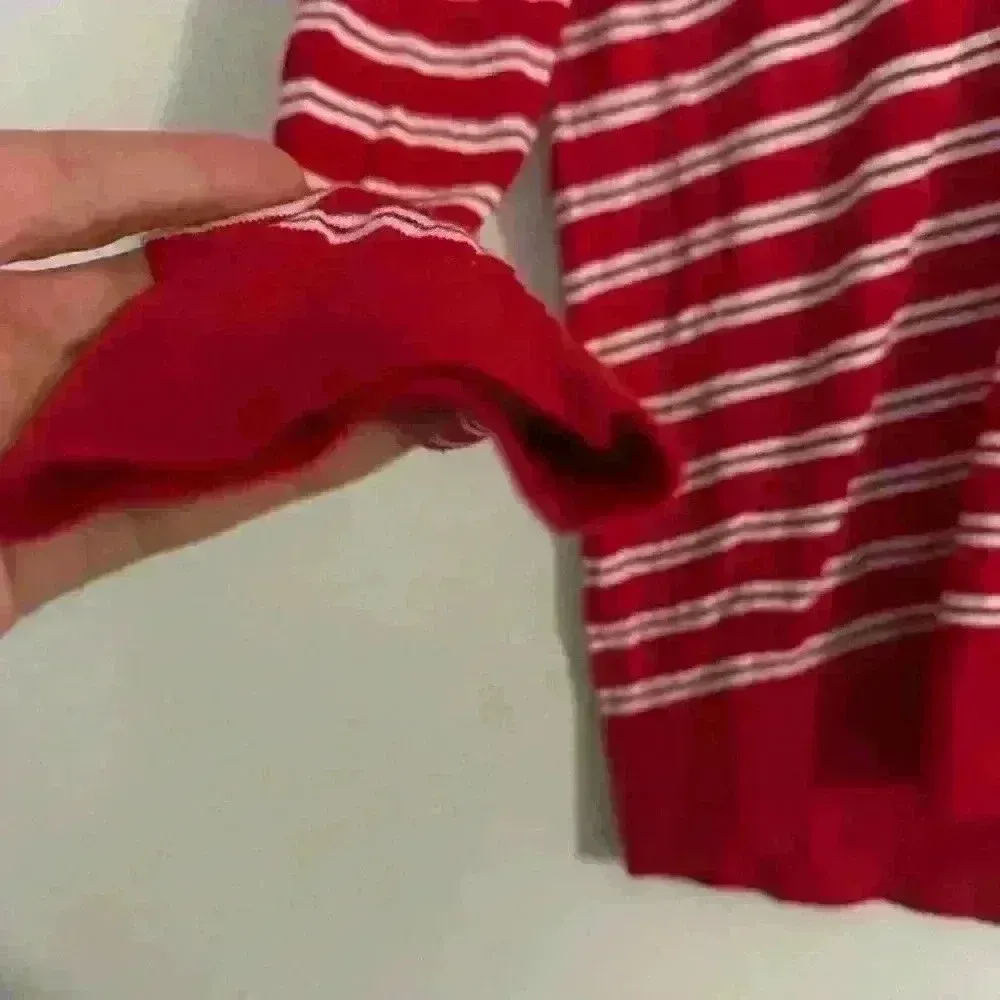 Banana Republic. Forever sweater. boatneck collar. Long sleeve sweater. Size:SP - Image 3