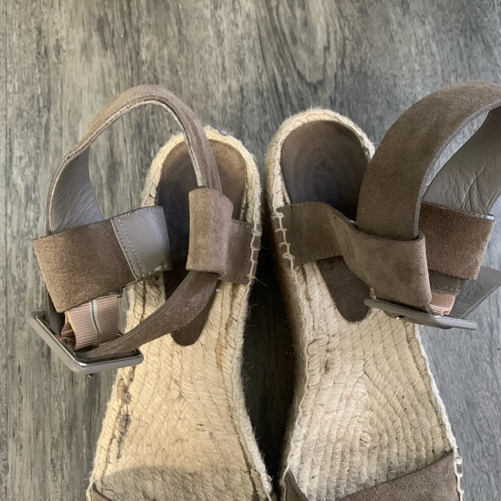 Vince Abby brown suede platform wedges - Image 4