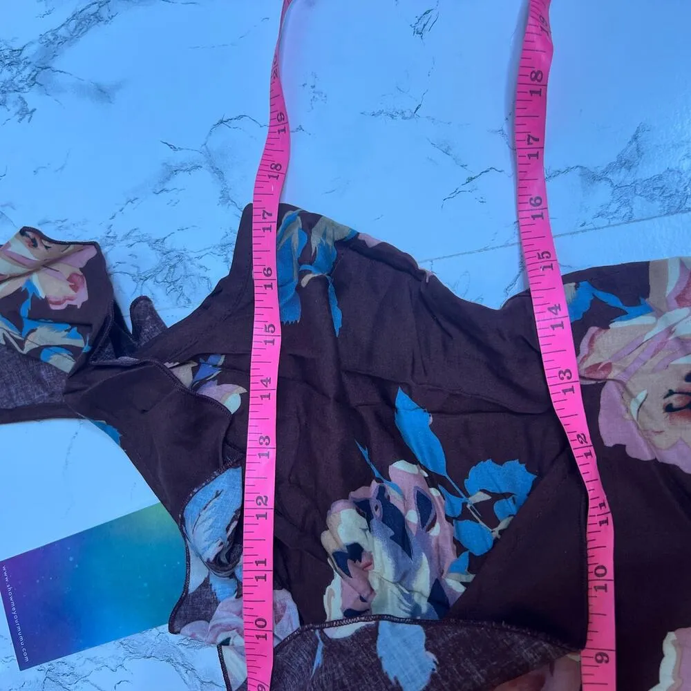 NWT Show me your mumu Bianca cropped jumpsuit Sz m - Image 9