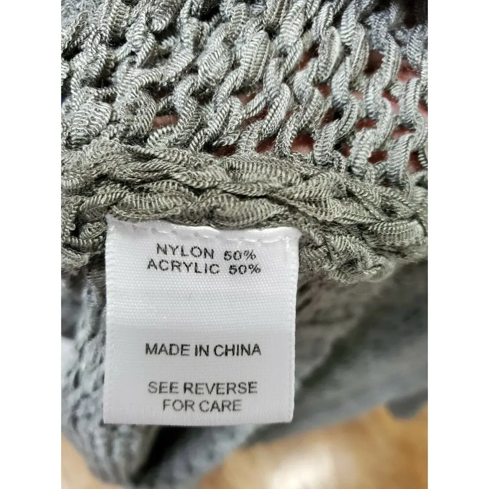 Charlotte Russe Women's Green Nylon & Acrylic Long Sleeve V-Neck Blouses Size 3X - Image 9