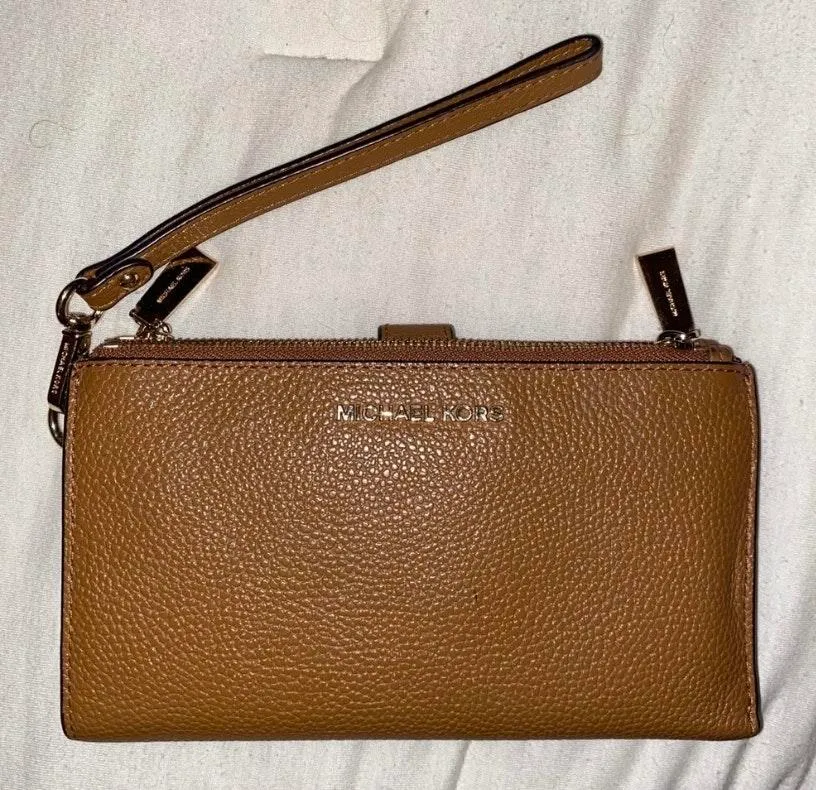 Michael Kors Wrislet - Image 3