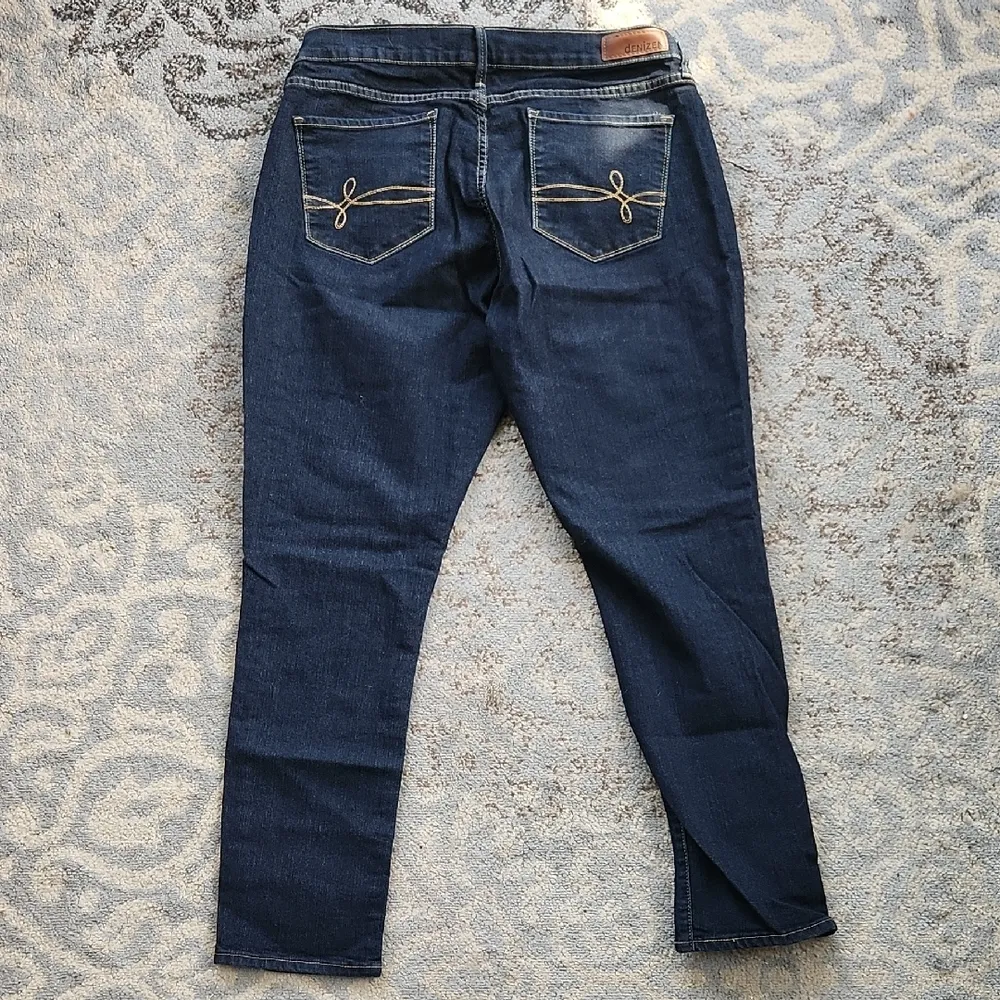 Denizen from Levi's Curvy Skinny Jeans Classic Style Blue 16 - Image 9