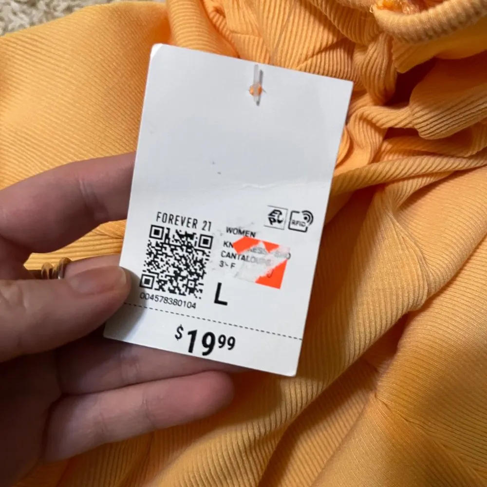 Forever 21 light orange skater dress size large - Image 2