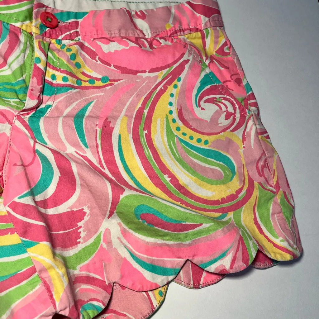 Lilly Pulitzer Buttercup Shorts in "Multi All Nighter" Flamingo Scalloped Hem - Image 4